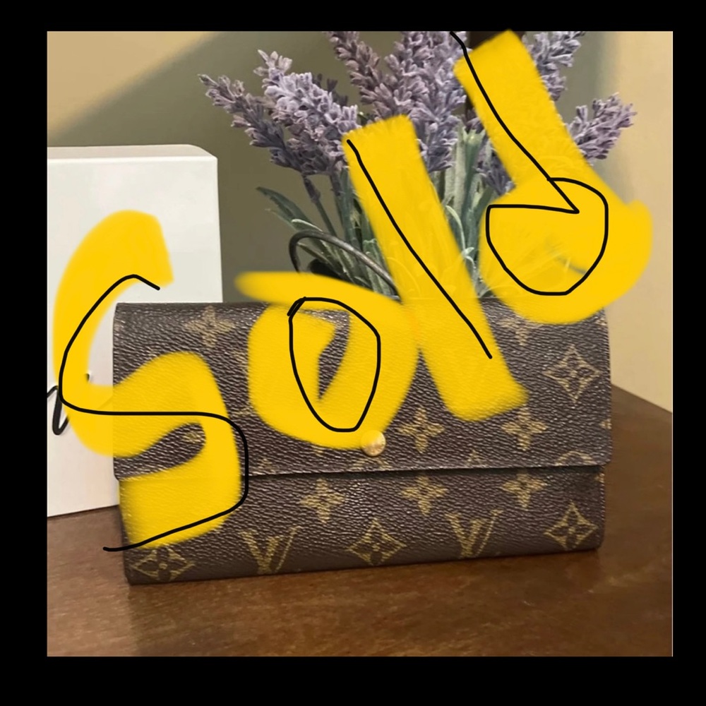 Louis Vuitton Sarah Long Bifold Wallet